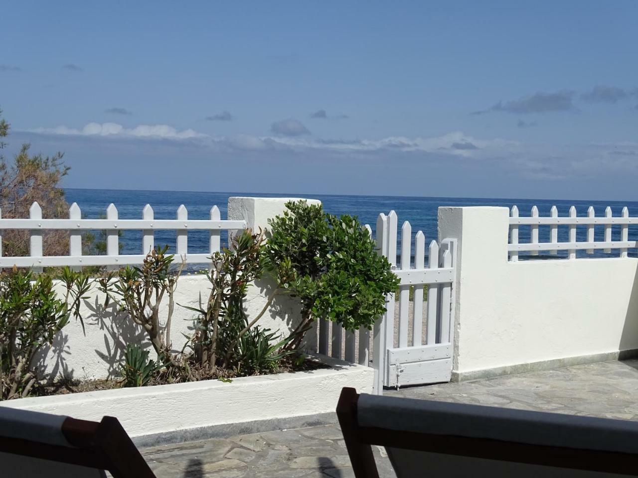 Nama Beach House Monólithos Eksteriør bilde
