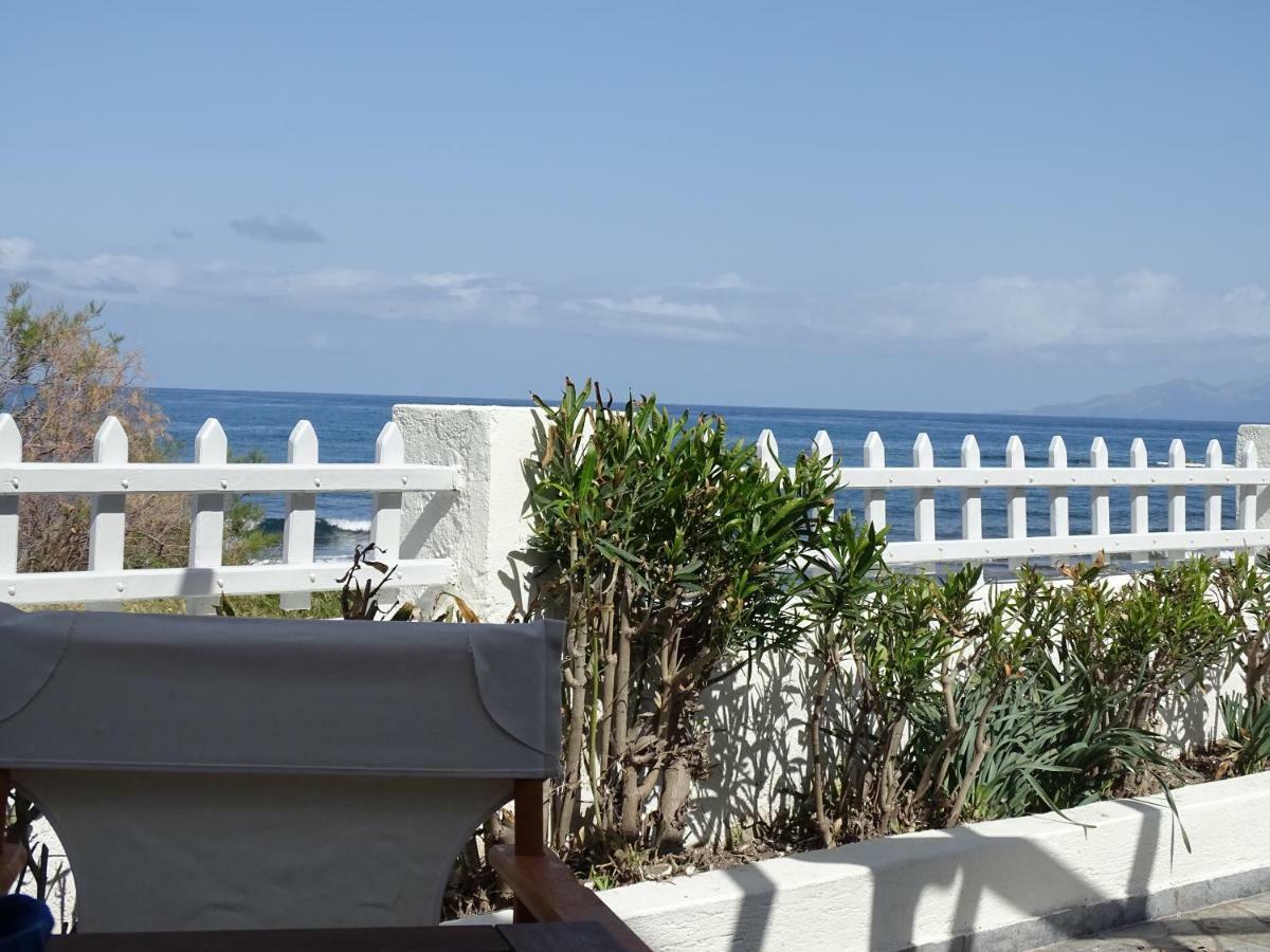 Nama Beach House Monólithos Eksteriør bilde
