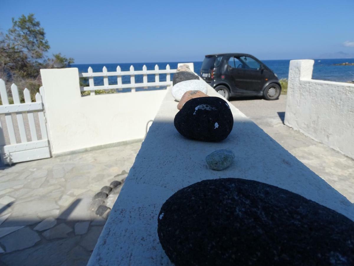 Nama Beach House Monólithos Eksteriør bilde